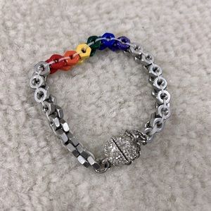 Cute magnetic rainbow bracelet